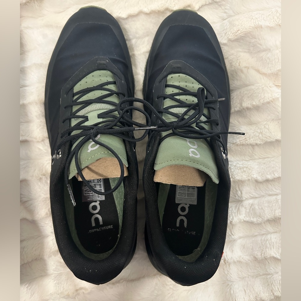 Almost new ON Cloud Men’s TEC waterproof sneakers; size 12.5 ; Black/Moss green